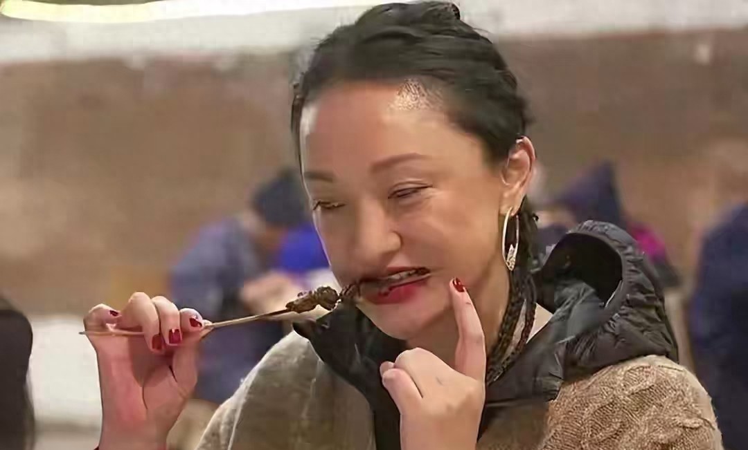 女明星年轻时光芒万丈绝世容颜,如今却难逃岁月的摧残! 大千世界 第3张 女明星年轻时光芒万丈绝世容颜,如今却难逃岁月的摧残! 大千世界 第3张