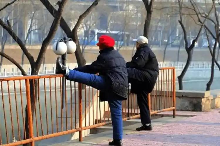 -origin-web_gif.jpeg -origin-web_gif.jpeg