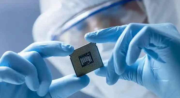 站队美国、冷遇中国，三星双向受挫经营惨淡，中国半导体强势崛起