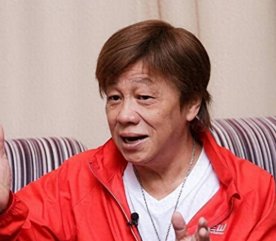 梁小龙猝然离世1日后，私生活遭全网深挖，晚年境遇竟与杨少华如出一辙