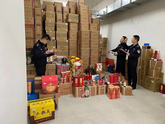 新华调查｜“特供”酒谁在买、谁在卖？起底“特供”酒黑色产业链 第1张