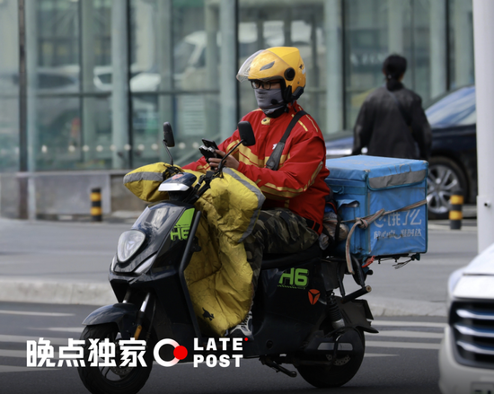 详细阅读:阿里升级淘宝闪购,加入即时零售大战 阿里升级淘宝闪购,加入即时零售大战